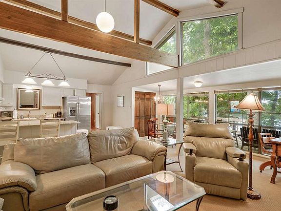 4th image of 10595 Goldilocks Ln
