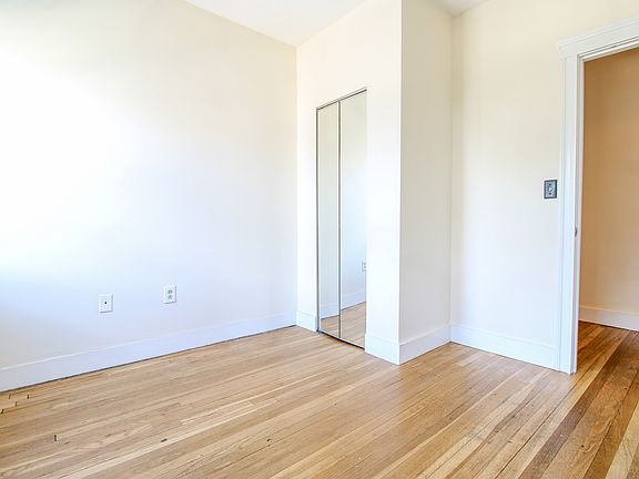 5th image of 12 Ransom Rd APT 6