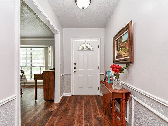 5th image of 5815 Pinewood Springs Dr