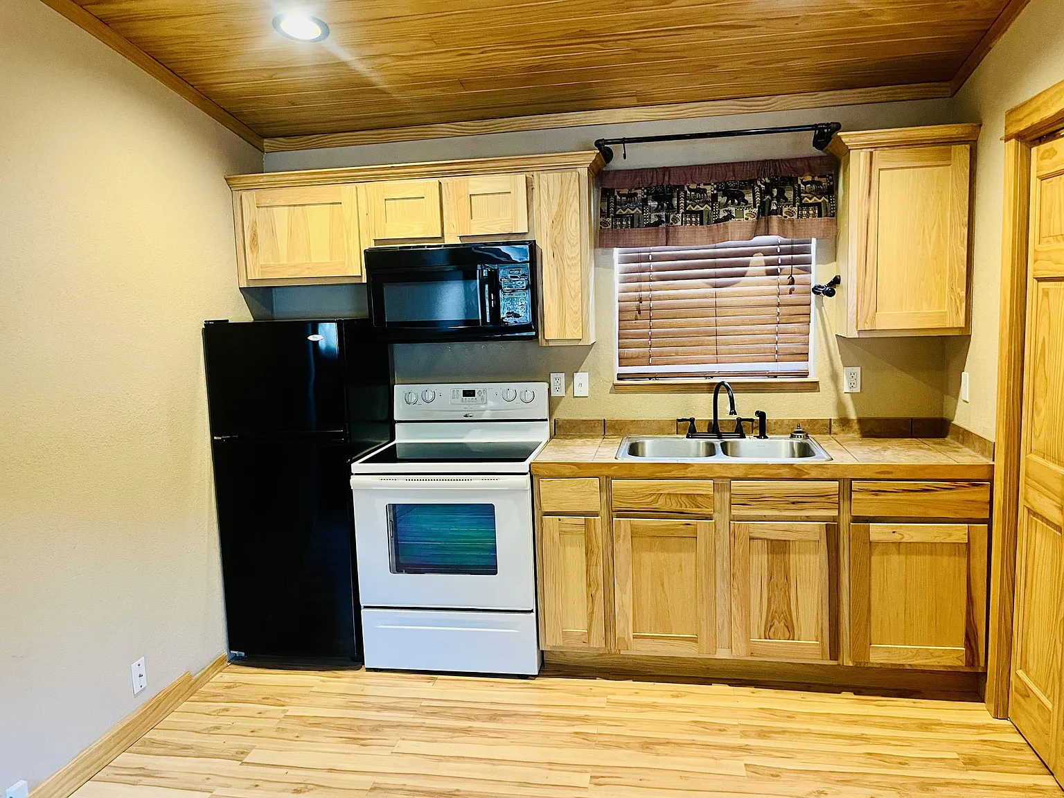 101 View Vista Drive - A-31 — Photo 2