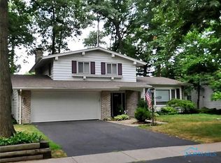 6739 Gaines Mill Dr, Sylvania, OH 43560