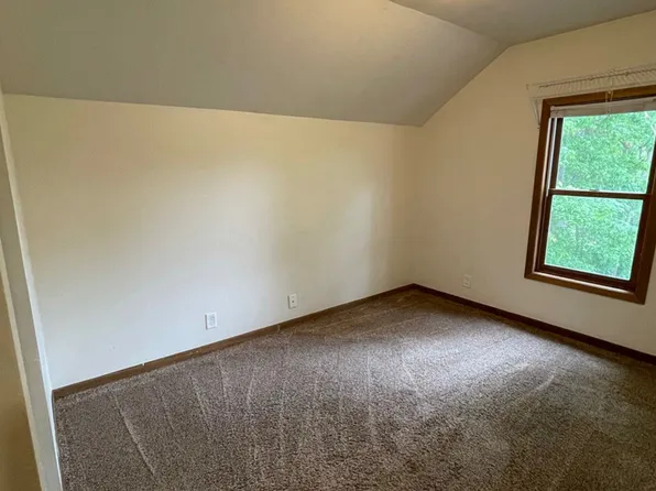 716 Niagara St, Eau Claire, WI 54703