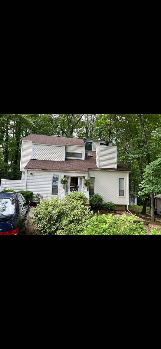704 Gordon School Ct photo 1