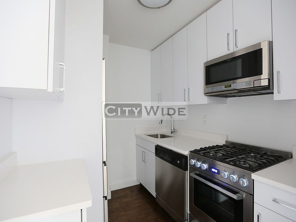 2nd image of 240 E 82nd St APT 1A