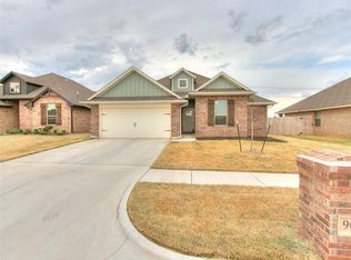 9013 NW 121st Ter, Yukon, OK 73099