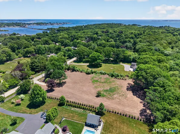 59 Montauk Avenue, Stonington, CT 06378