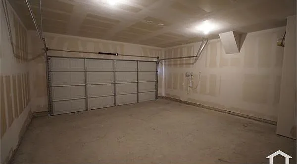 794 Yorkshire Dr — Photo 20