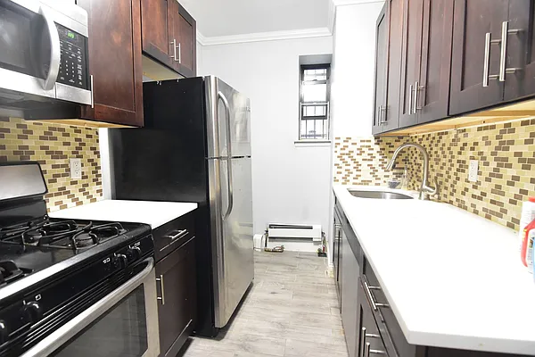 Rented by Clove Realty LLC | media 1
