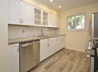 85 Edgewood Rd #1, Port Washington, NY 11050