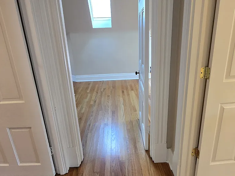 228 3rd St #2 — Photo 28