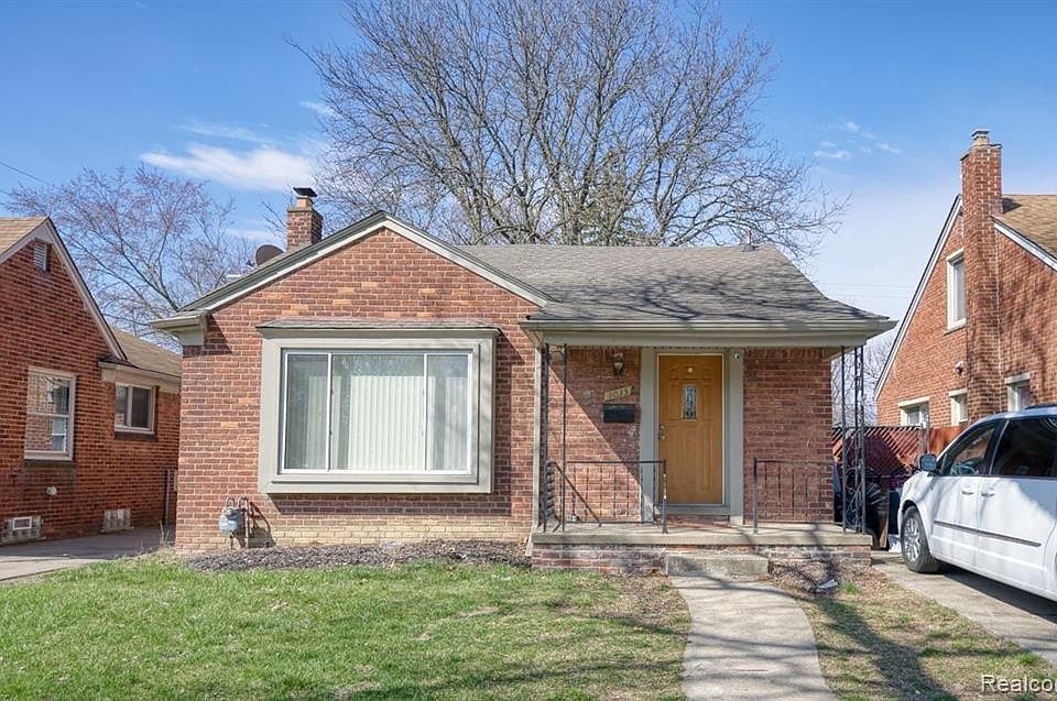 8035 Chatham, Detroit, MI 48239 | Zillow