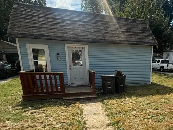507 W Baird St, Carbondale, IL 62901