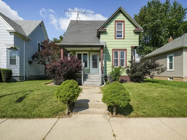 916 Grove AVENUE, Racine, WI 53405