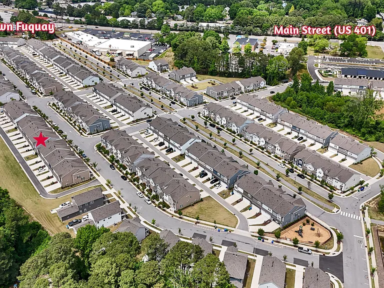 301 Ribbon Rail St — Photo 33