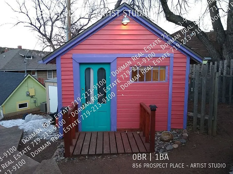 856 Prospect Pl #ARTIST STUDIO — Photo 1