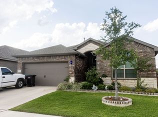 9700 Hickory Knob Dr, Fort Worth, TX 76108
