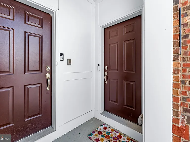 4520 Reaney Ln #483 — Photo 3