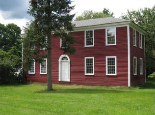 1176 Stagecoach Rd, Morristown, VT 05661