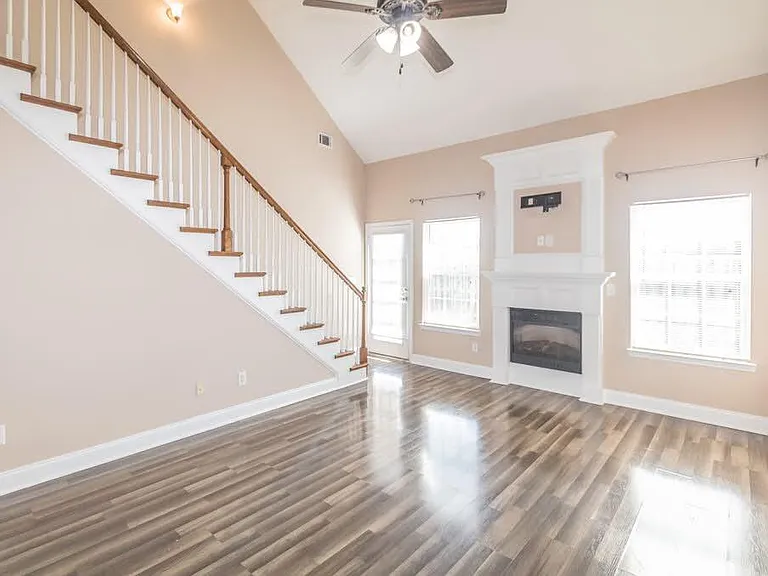 308 High Meadows Pl — Photo 13