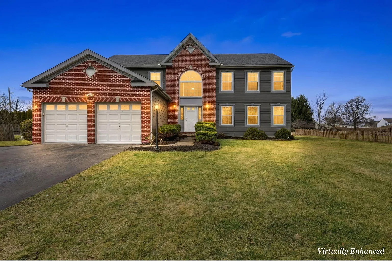 3104 Devonshire Dr photo 1