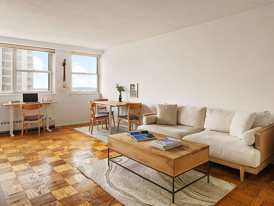 1st image of 75 Henry St APT 25J