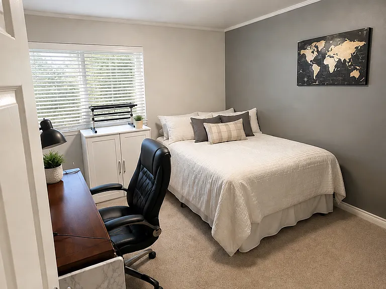1001 W Macarthur Blvd #89 — Photo 5