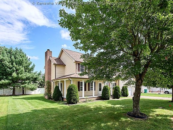 2nd image of 21 Christopher Dr