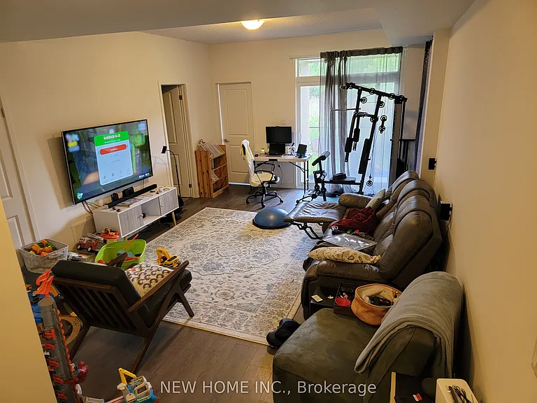 219 Fowley Dr — Photo 10