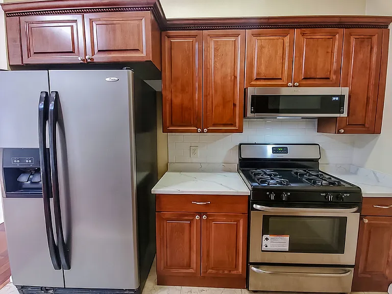 850 Grand Ave #206 — Photo 5