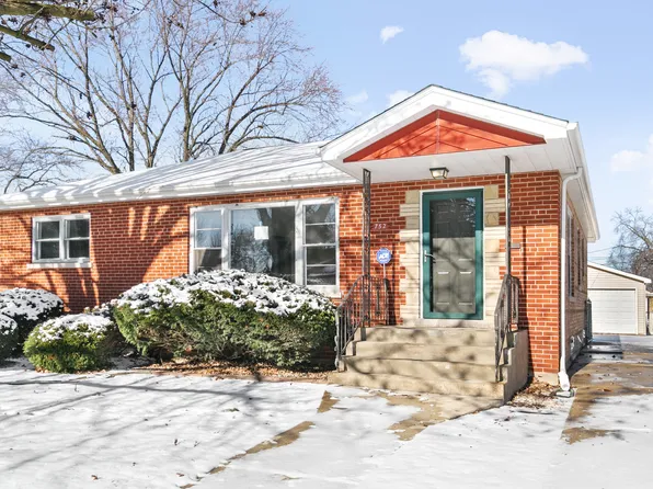 752 E 164th St, South Holland, IL 60473