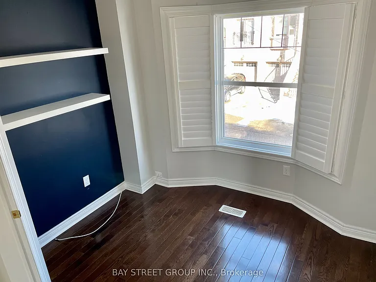 2410 Woodstock Trl #9 — Photo 12