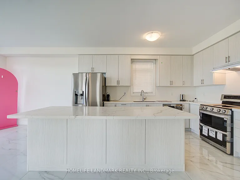 2151 Binbrook Dr — Photo 24