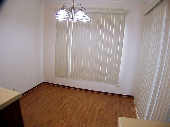 5th image of 2449 Charleston Dr Unit 8