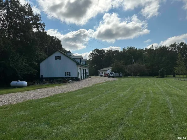 2250 E 2903rd Ln, Clayton, IL 62324
