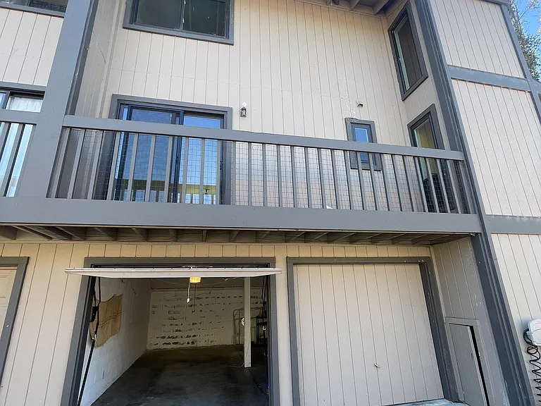 207 Vista Heights Rd — Photo 17