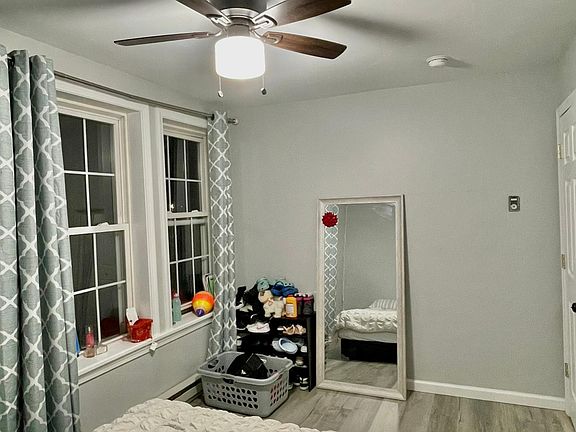 5th image of 26 West St #2