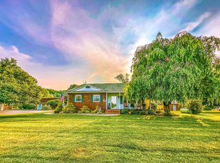 19 Revere St, Greenup, KY 41144