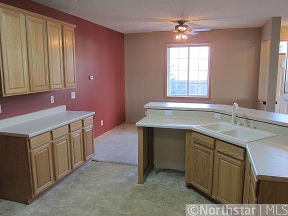 3rd image of 117 River Woods Dr W
