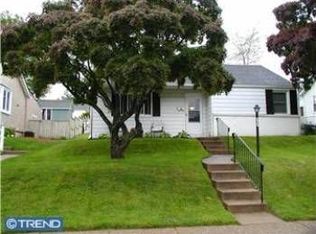 405 Krewson Ter, Willow Grove, PA 19090