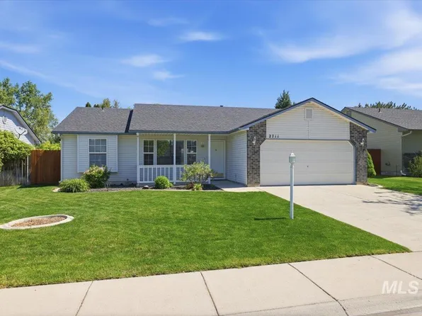 2711 Manchester Dr, Caldwell, ID 83605