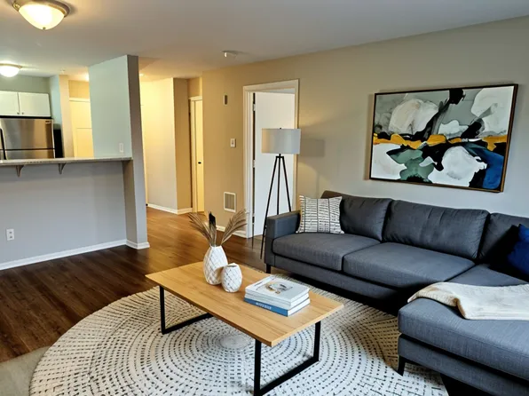 3418 NE 65th St APT 306, Seattle, WA 98115