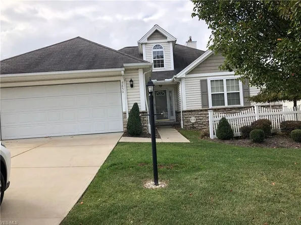 7850 Buckstone Ct, Cleveland, OH 44134