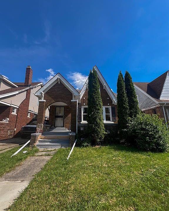 1st image of 12572 Rosemary St