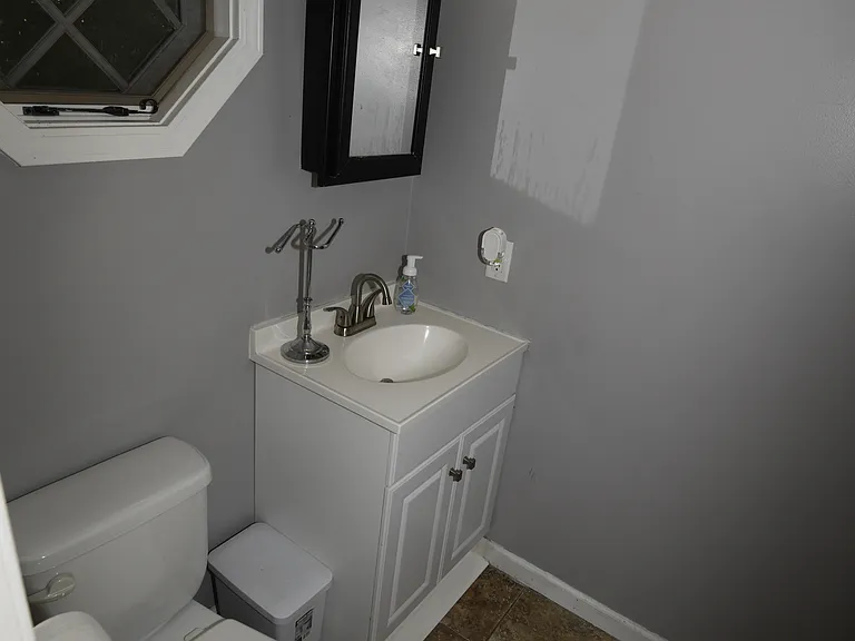 531 Tennyson Ave — Photo 17