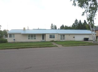 516 Greenbush St, Ironwood, MI 49938