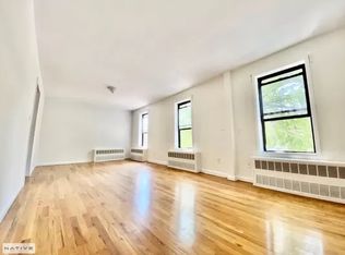 376 McGuinness Blvd #3, Brooklyn, NY 11222