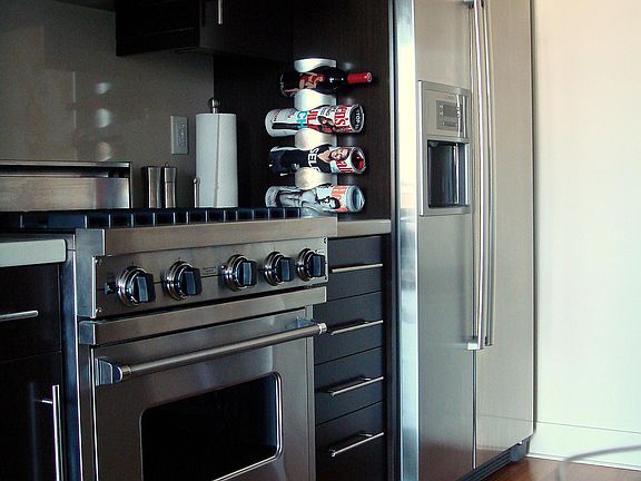 3rd image of 530 Broadway E #515