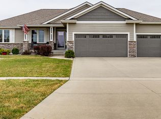 1113 NE 47th St, Ankeny, IA 50021