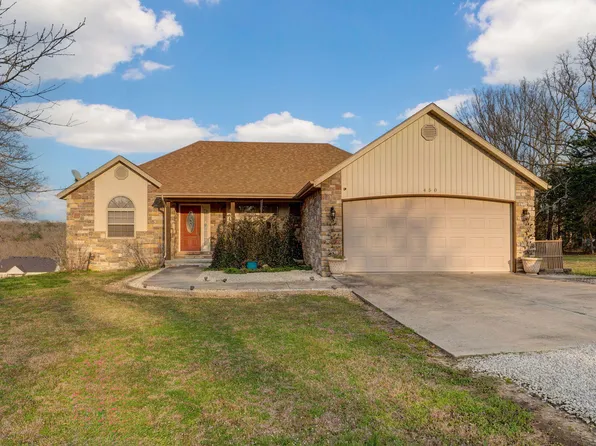 450 Holly Way Drive, Kirbyville, MO 65679