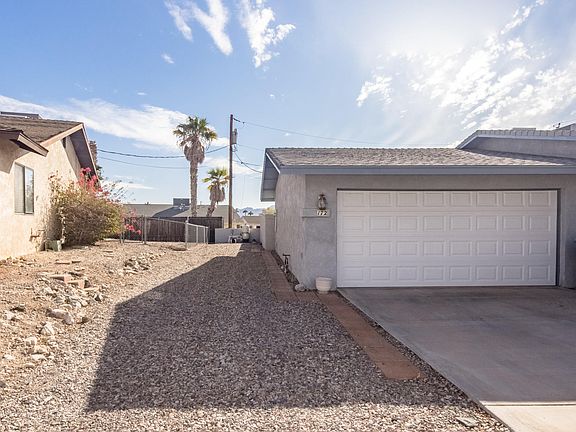 3rd image of 172 Surfsong Ln